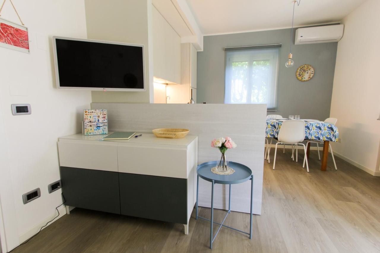 Maison Olive 데센자노델가르다 외부 사진